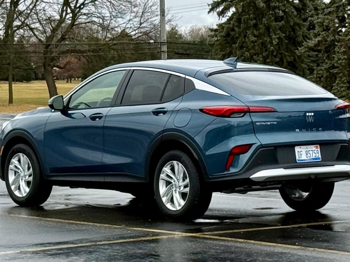 2026 Buick Envista Preferred — photo 2