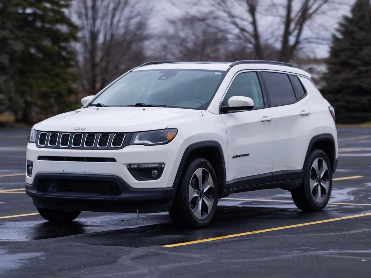 2018 Jeep Compass Latitude — photo 1