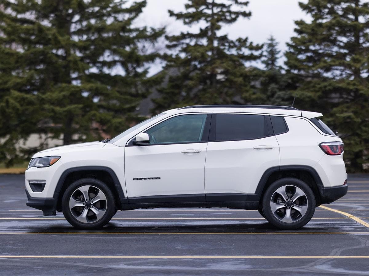 2018 Jeep Compass Latitude — photo 6