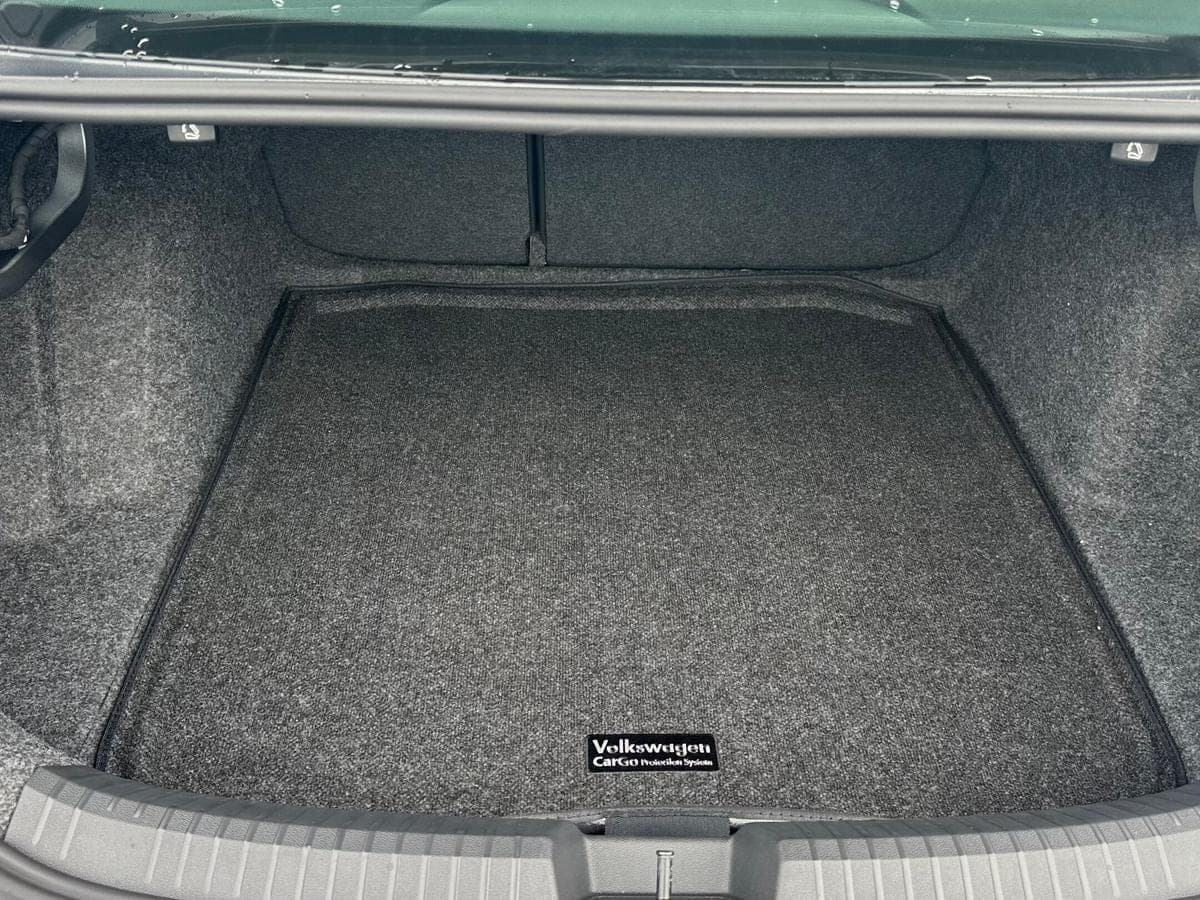 2024 Volkswagen Jetta S — photo 5