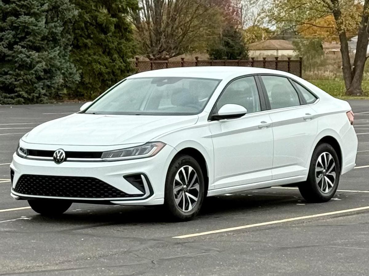 2025 Volkswagen Jetta S — photo 1
