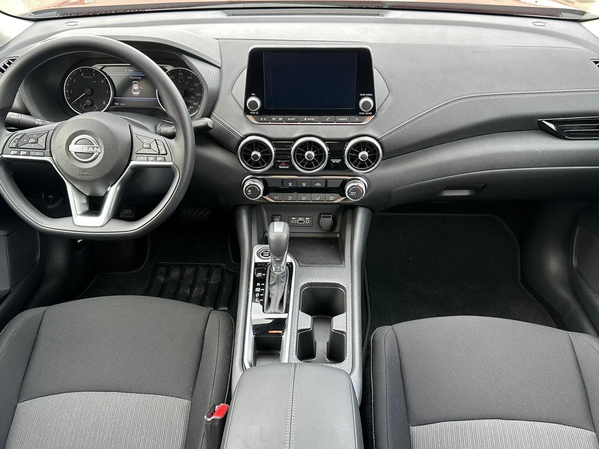 2024 Nissan Sentra SV — photo 3