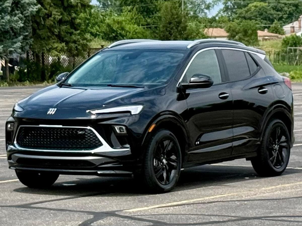2026 Buick Encore GX Sport Touring — photo 1