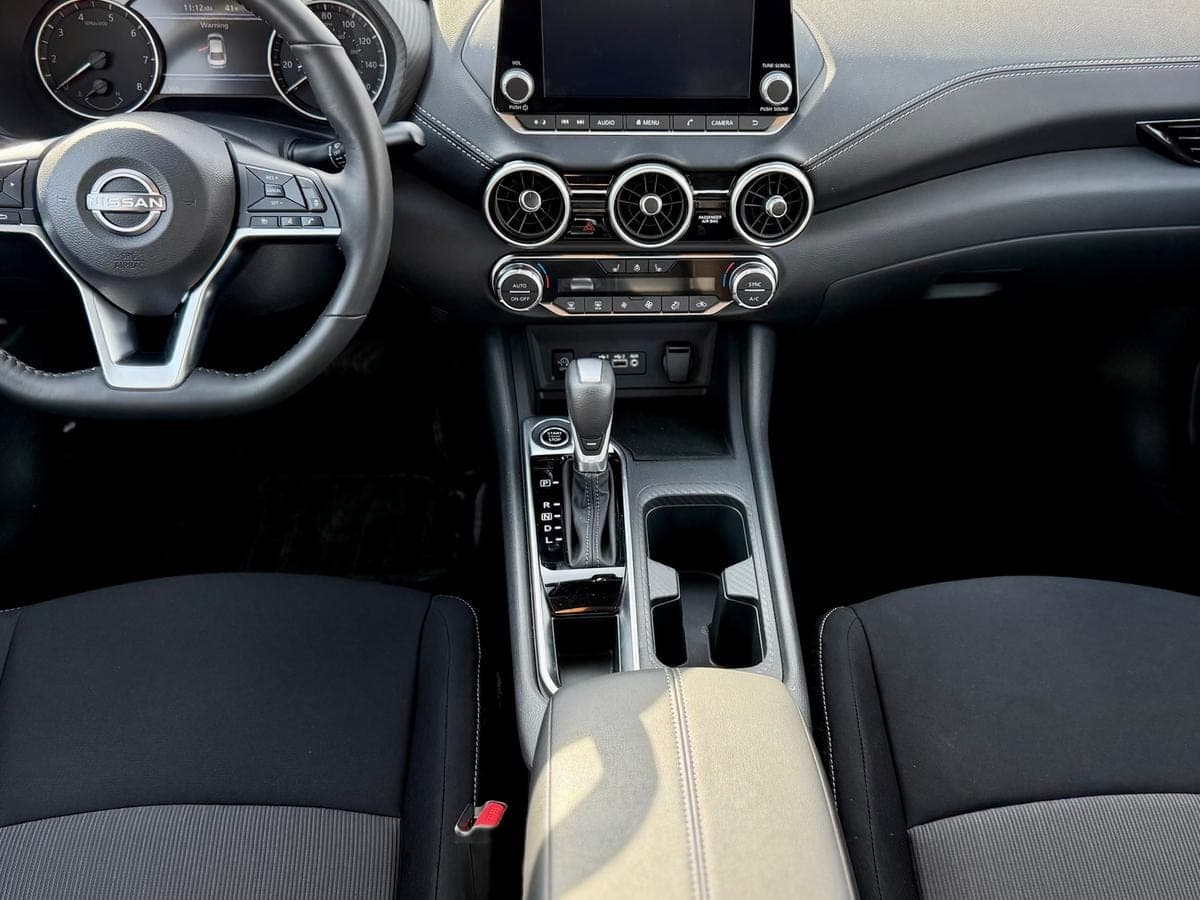 2025 Nissan Sentra SV — photo 3