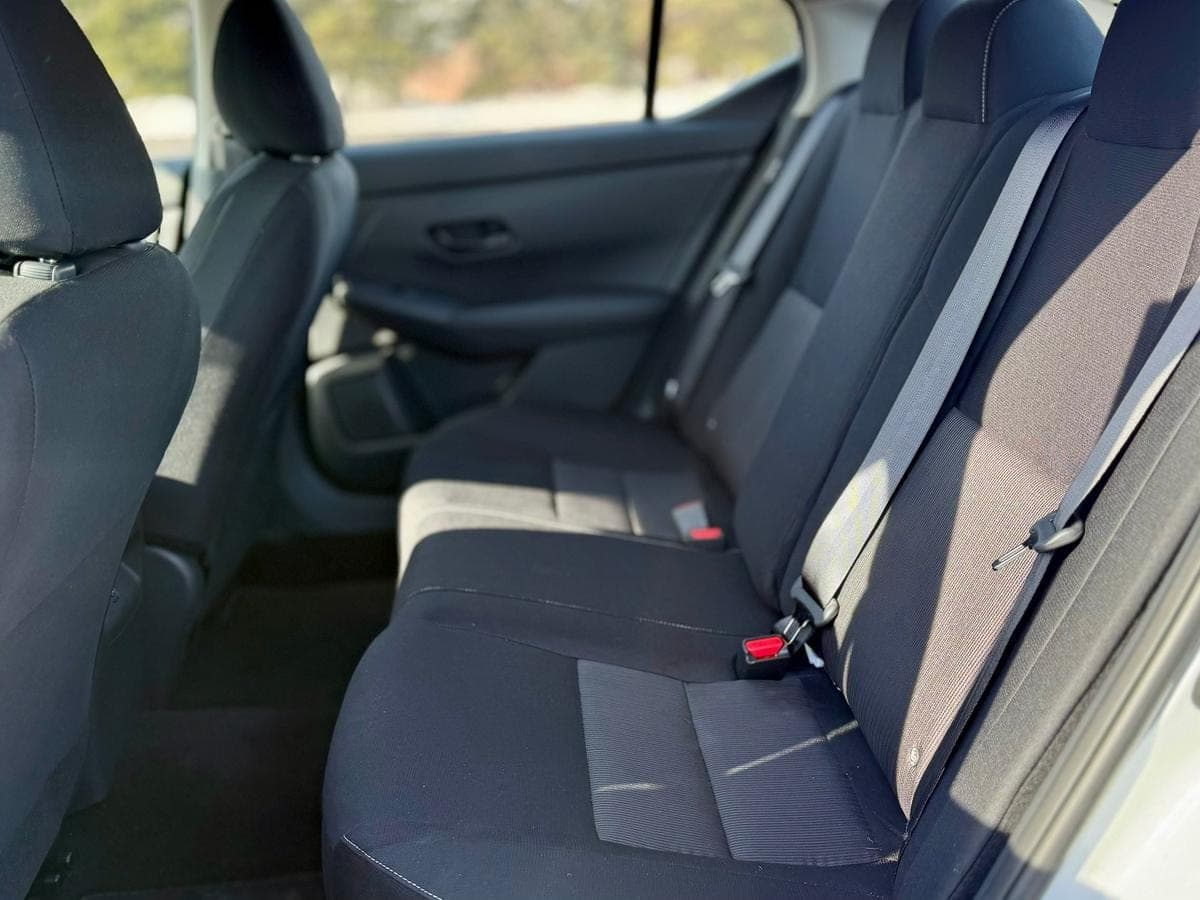 2025 Nissan Sentra SV — photo 5