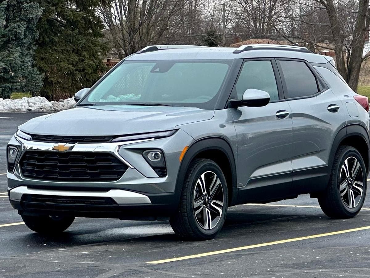 2024 Chevrolet Trailblazer LT AWD — photo 1