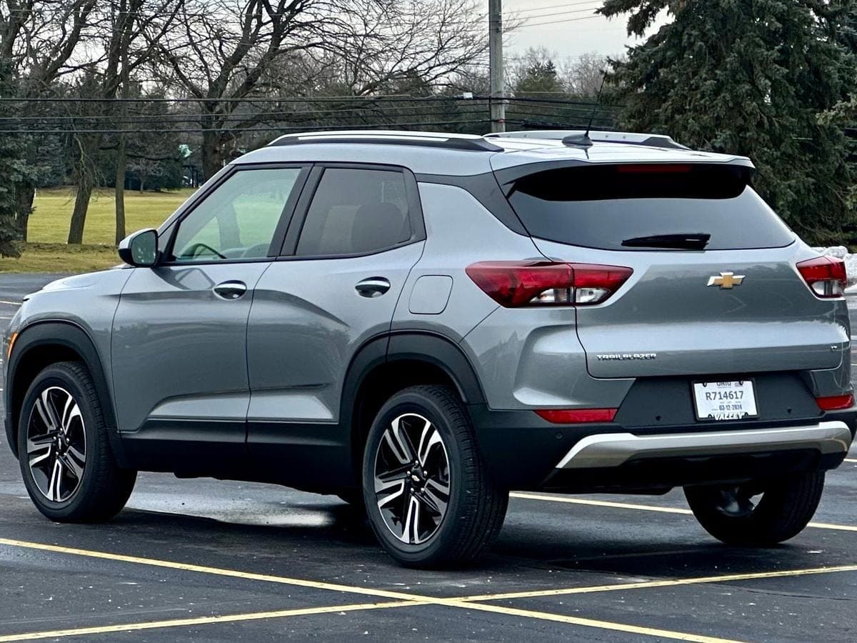 2024 Chevrolet Trailblazer LT AWD — photo 2