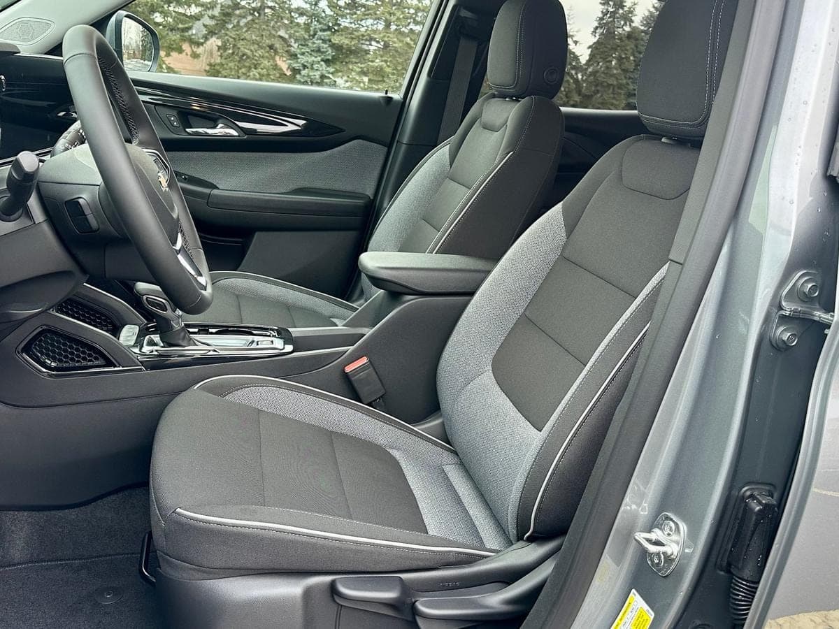 2024 Chevrolet Trailblazer LT AWD — photo 4