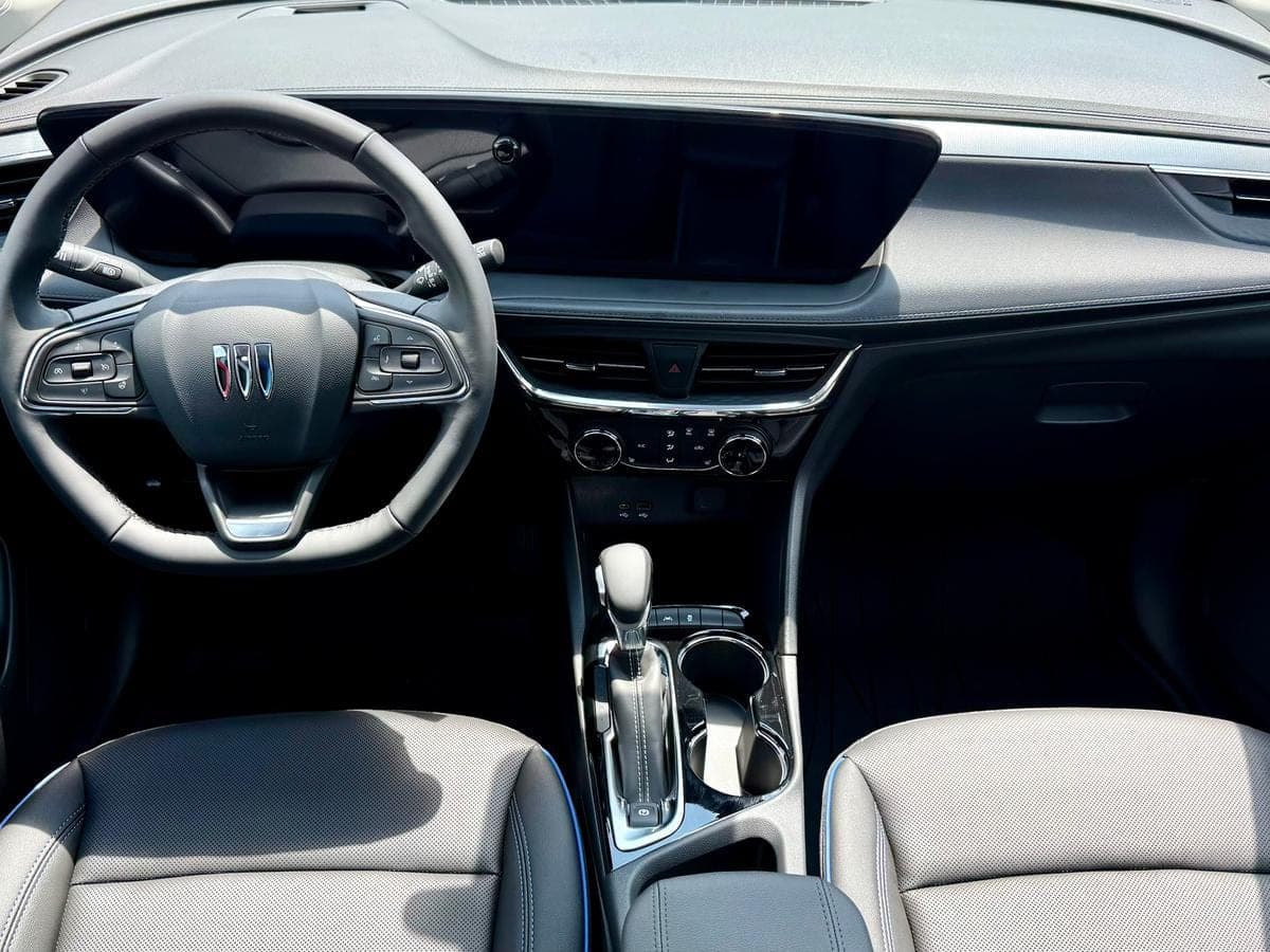 2026 Buick Encore GX Sport Touring — photo 3