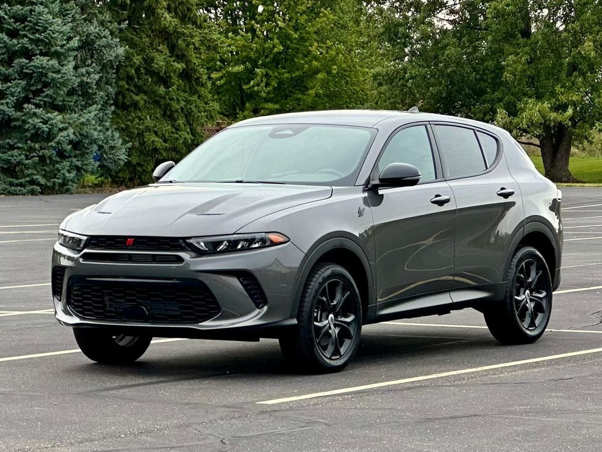 2024 Dodge Hornet GT — photo 1