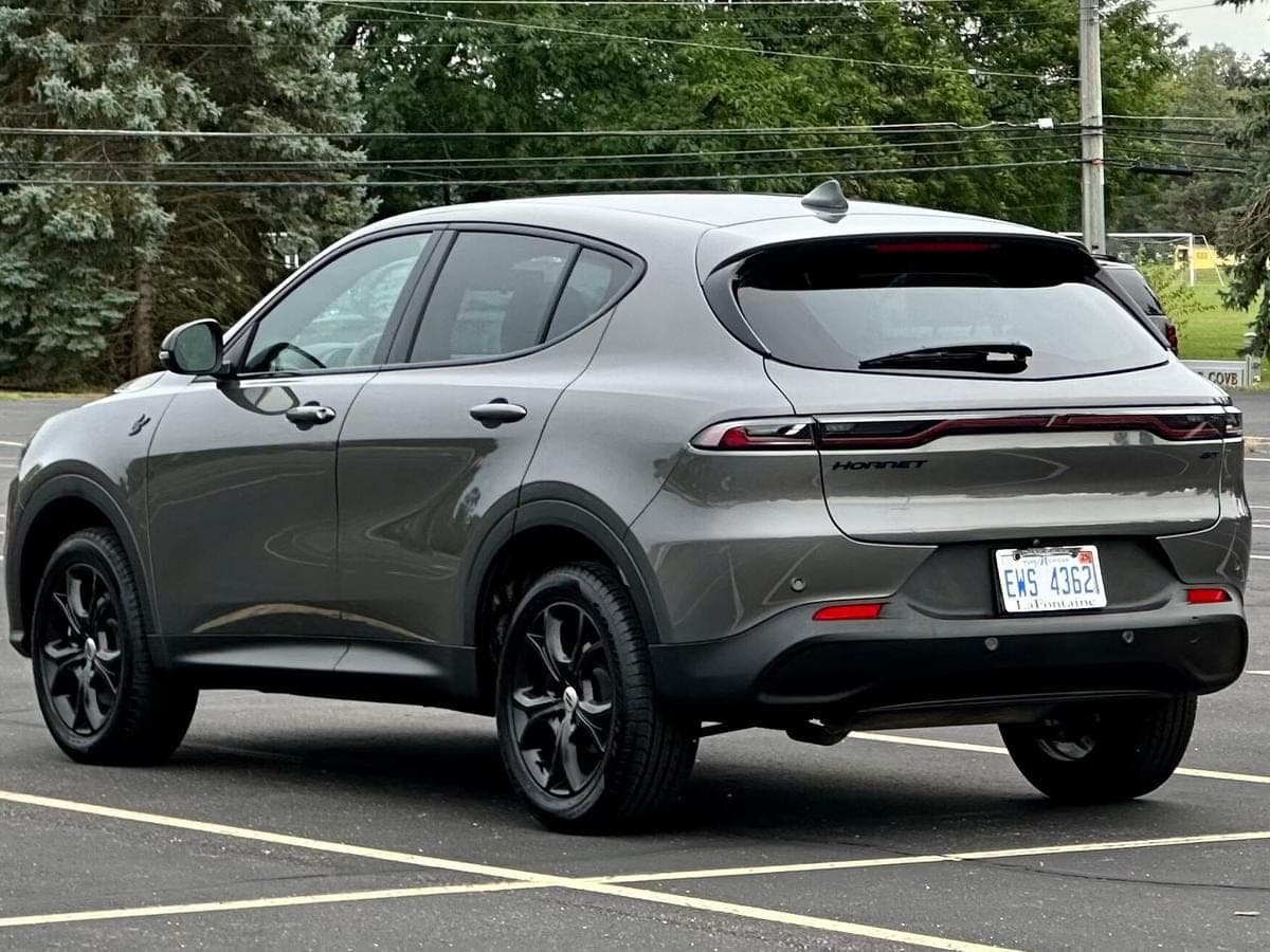 2024 Dodge Hornet GT — photo 2