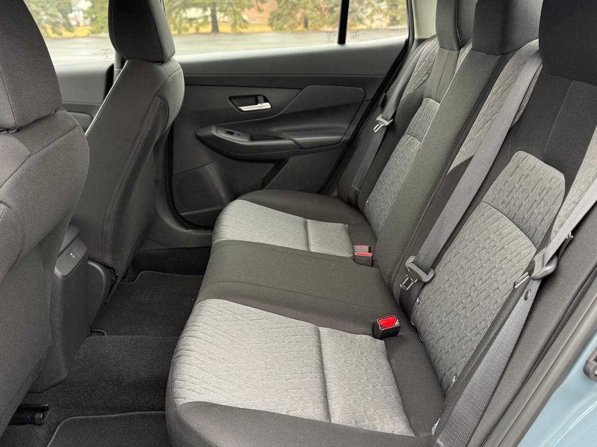 2026 Nissan Sentra SV — photo 5