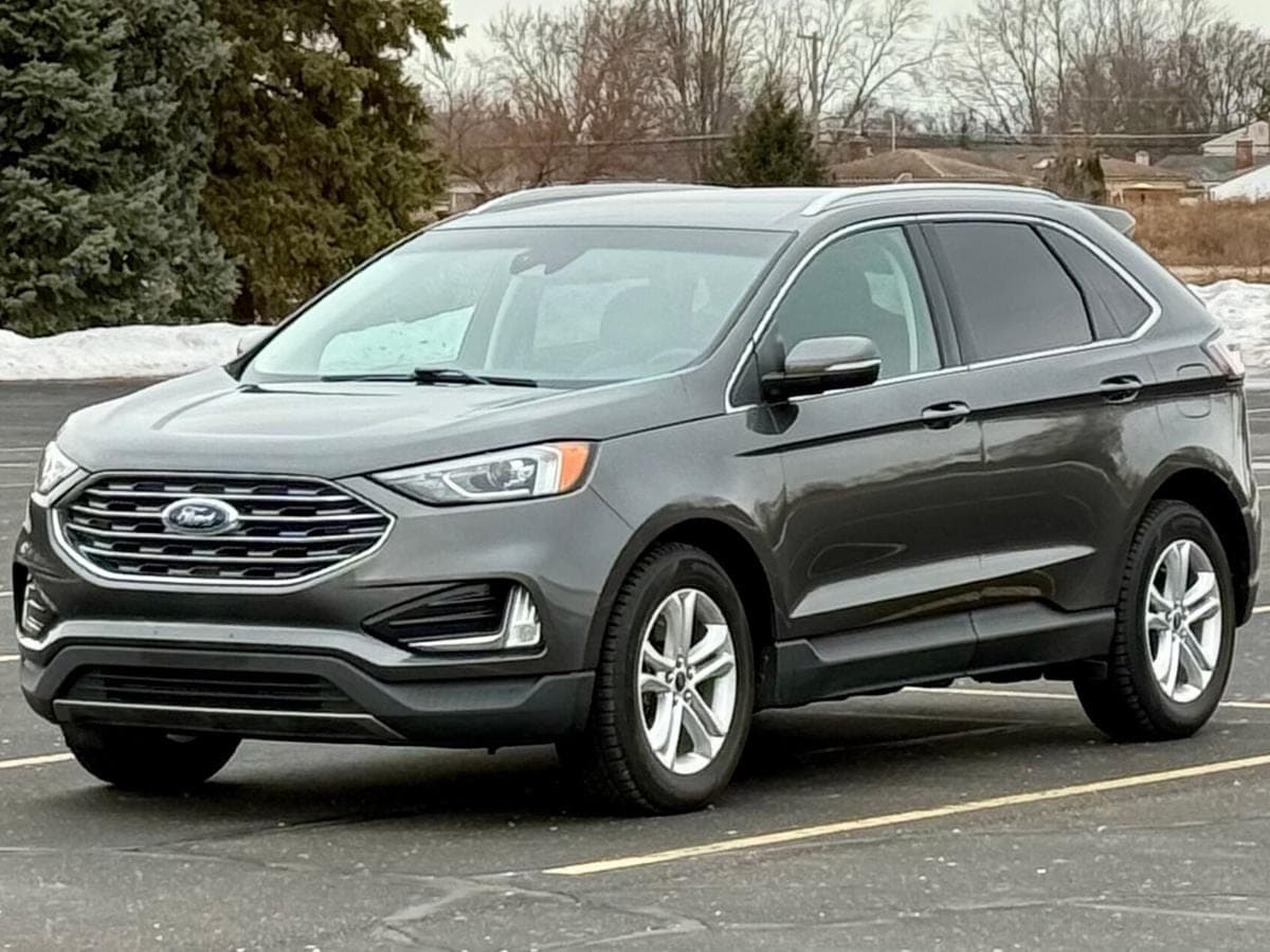 2019 Ford Edge SEL — photo 1