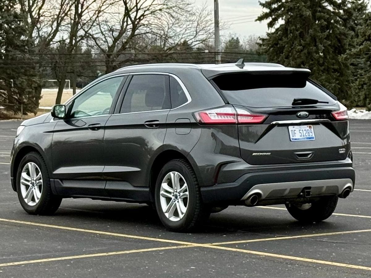 2019 Ford Edge SEL — photo 3