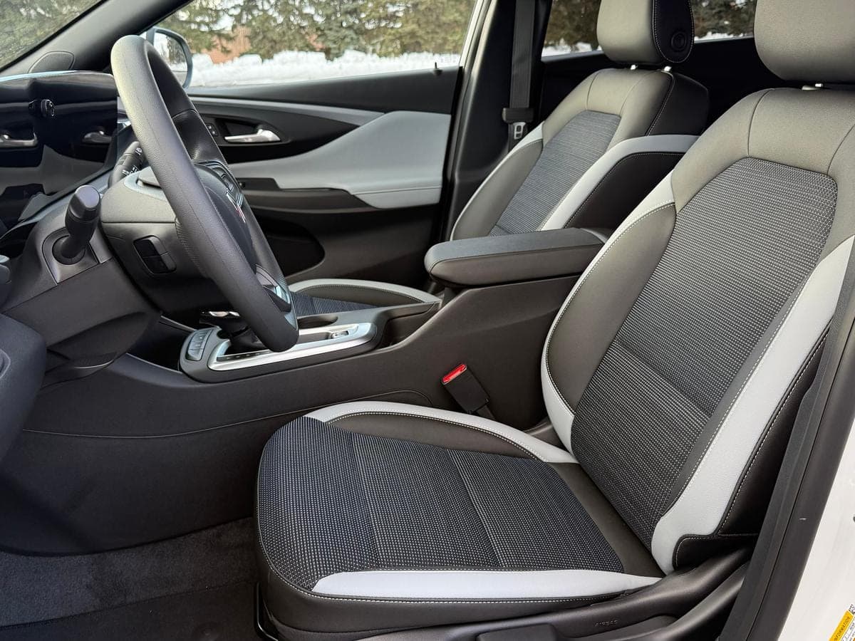 2026 Buick Envista Preferred — photo 4