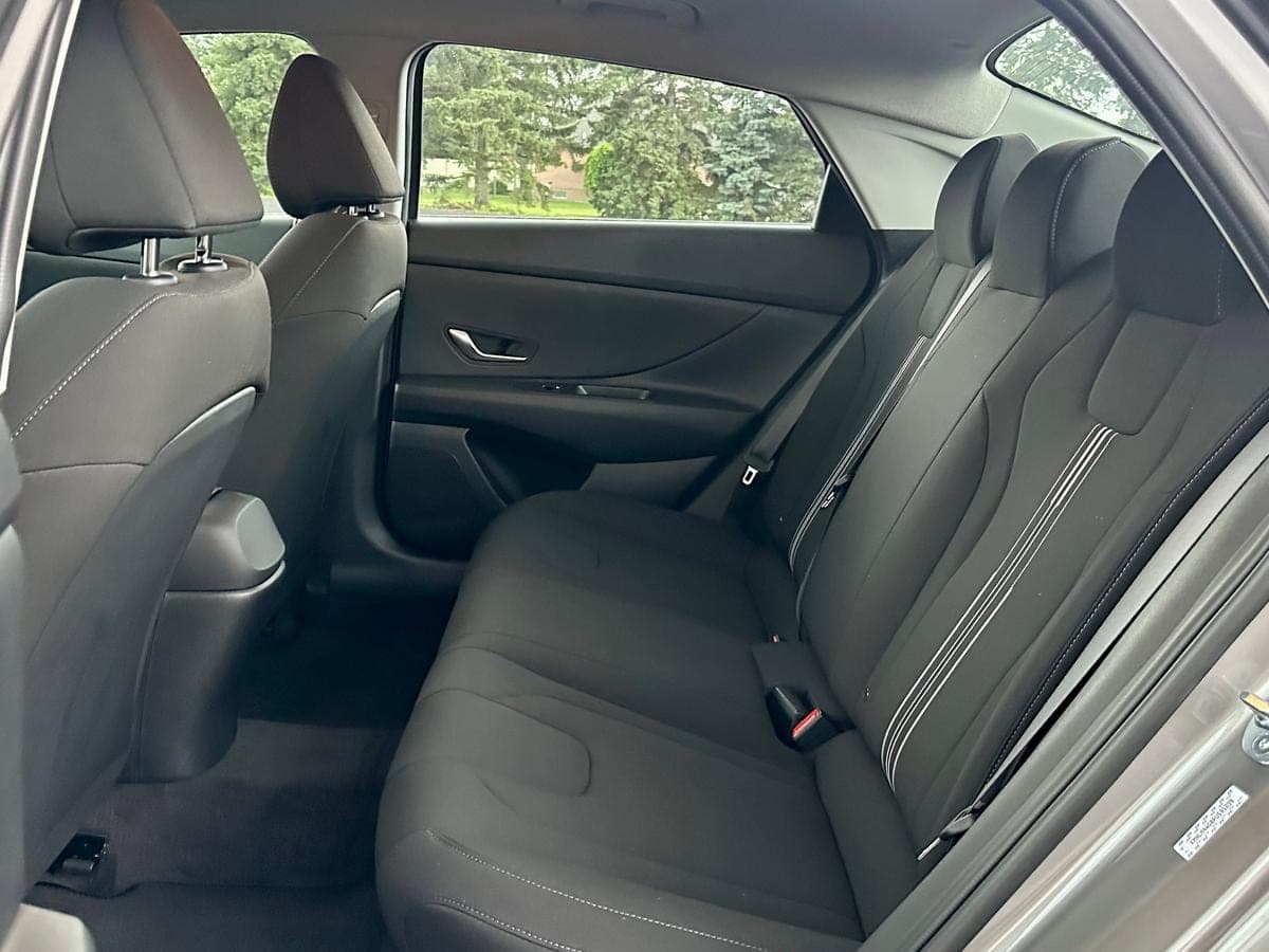 2023 Hyundai Elantra SEL — photo 5
