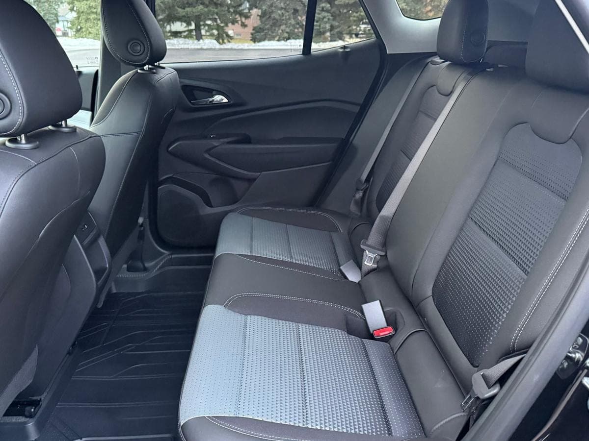 2026 Chevrolet Trax LT — photo 5