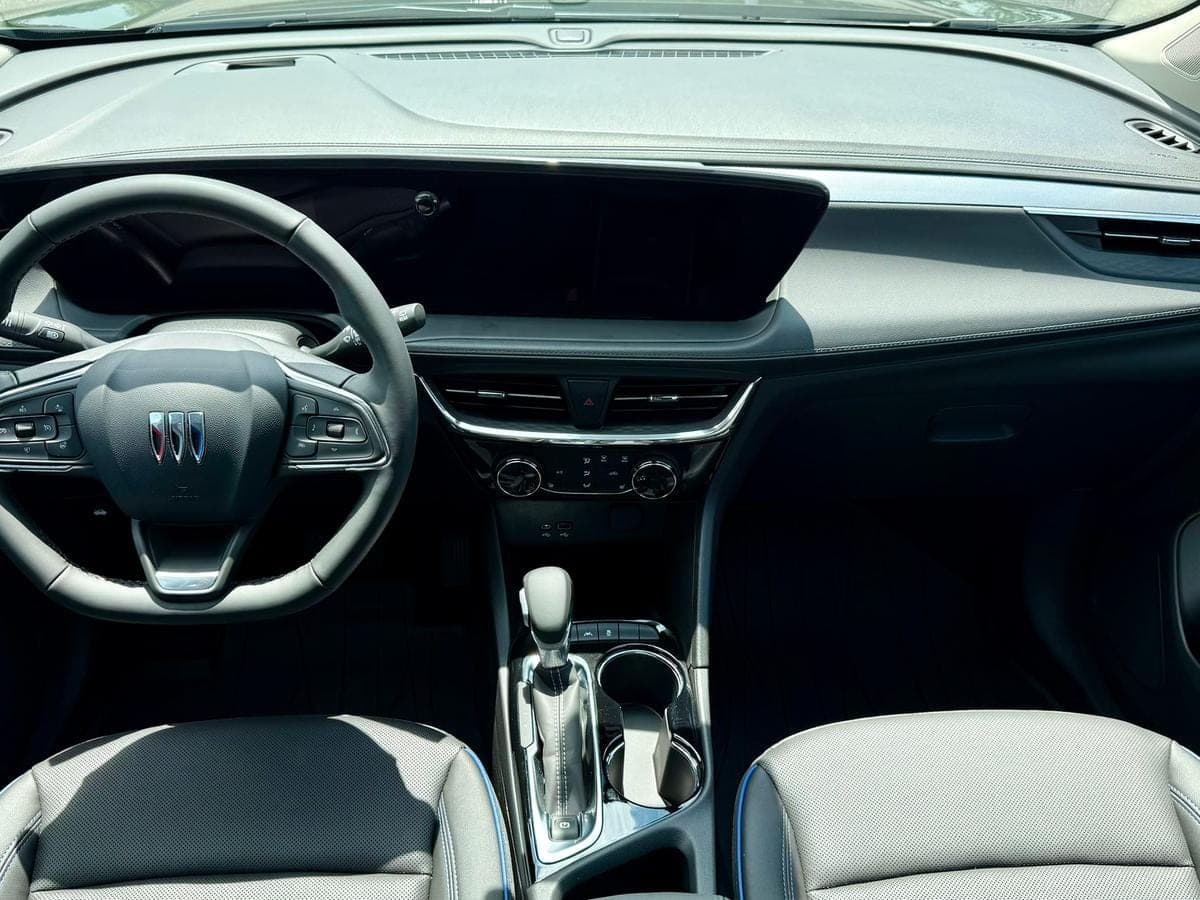 2026 Buick Encore GX Sport Touring — photo 3